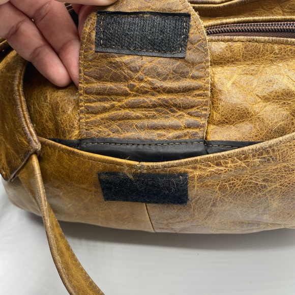 Large Genuine Leather Purse from Mexico - Picture 3 of 10